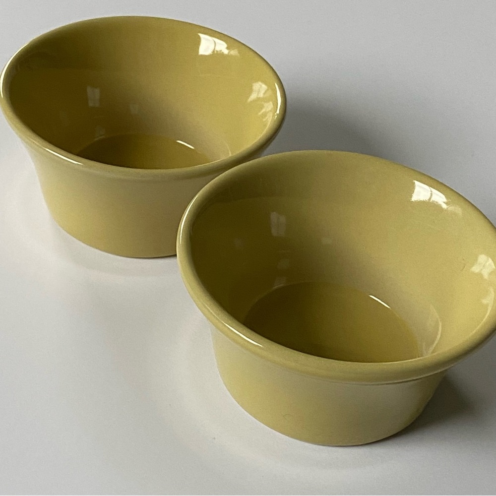 Ramekins Small Baking Dish Portugal Yellow Gold EUC 3.75” Custard soufflés
